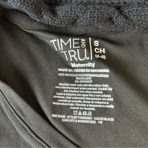 GAP Maternity Cable Knit Sweater & NWT tee Black Size Small EUC 100% cotton - Picture 9 of 16